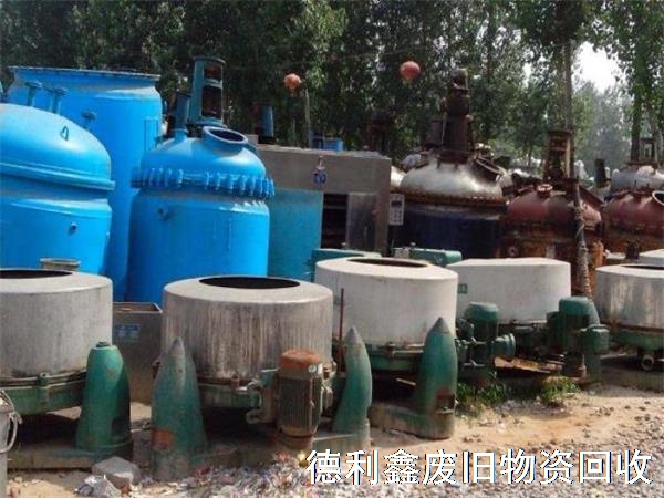 化工廠設(shè)備整體回收，專業(yè)拆除回收公司